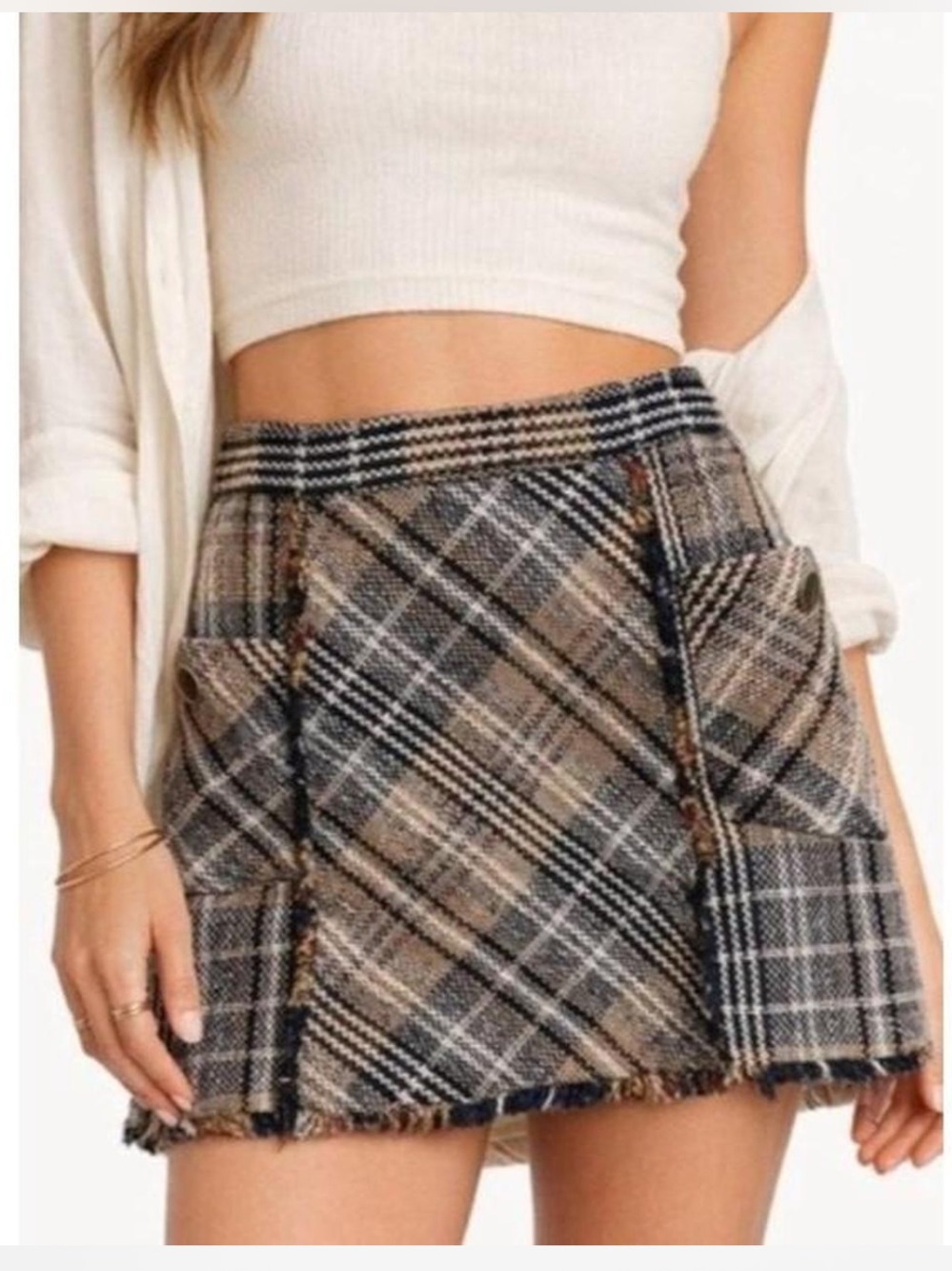 Zara Tweed Plaid Mini Skirt with Fringe & Pockets Size Fall Winter Medium